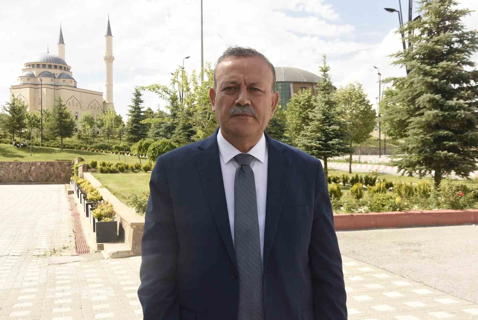 Bitlis Eren &Uuml;niversitesi Tıp Fak&uuml;ltesi ilk &ouml;ğrencilerini alıyor