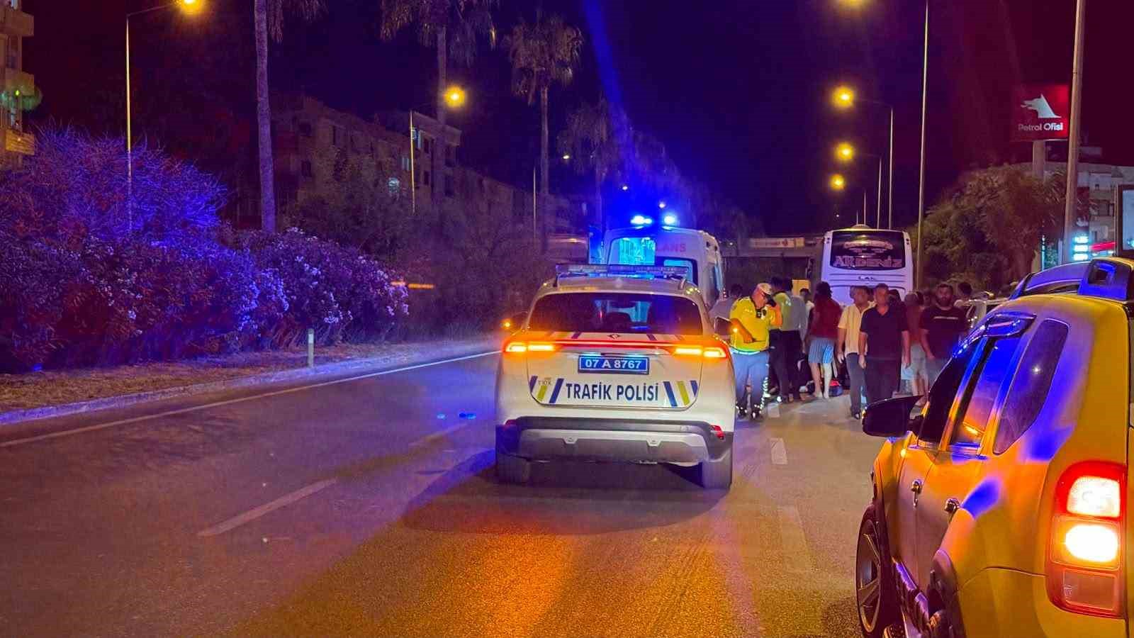 Gazipaşa&rsquo;da aracın &ccedil;arptığı yaya yaralandı
