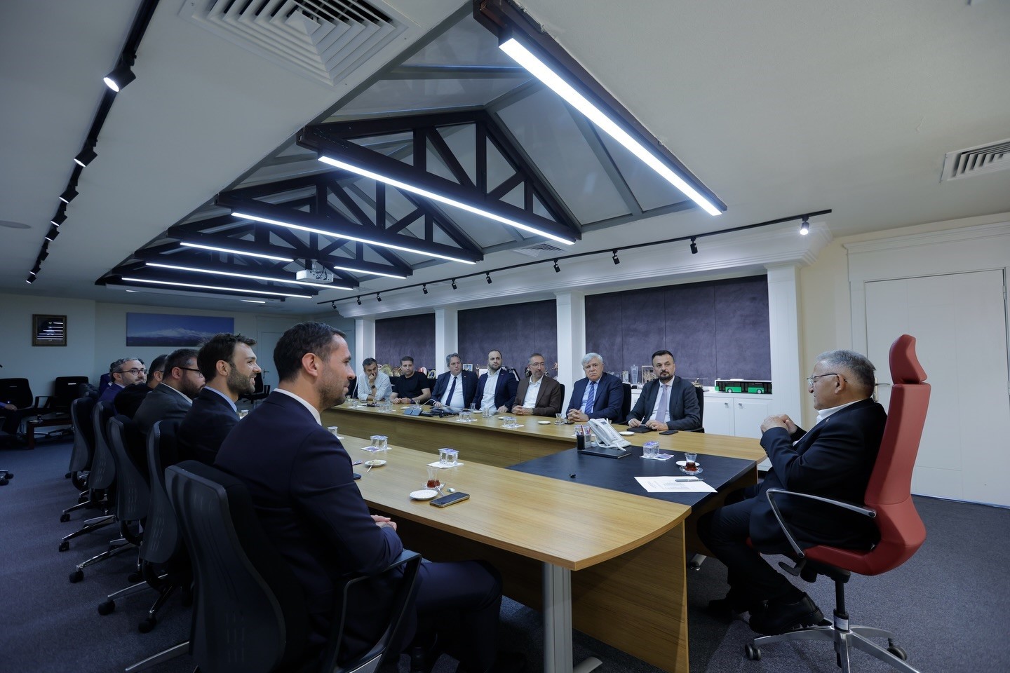 Başkan B&uuml;y&uuml;kkılı&ccedil;; Kayseri Turizm &Ouml;d&uuml;lleri Komisyonu&rsquo;nu ağırladı