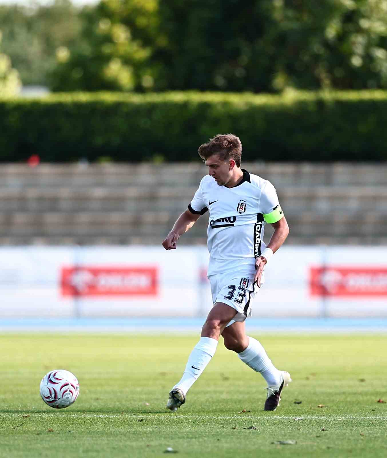 Hazırlık ma&ccedil;ı: Beşiktaş: 2 - Gyirmot: 1