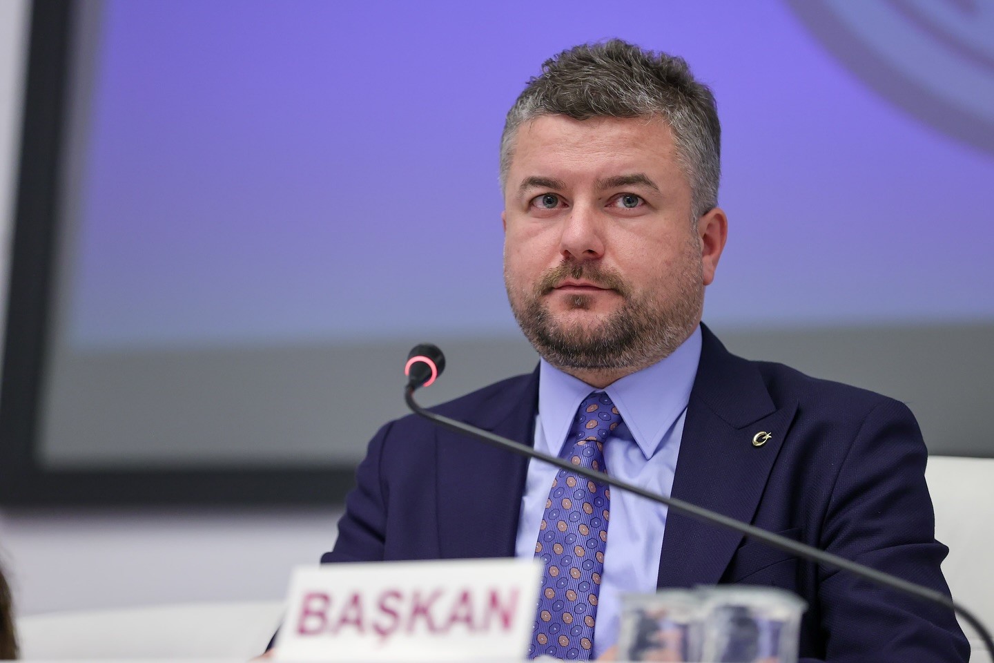 Buca Belediyesi&rsquo;ne operasyon; Başkan G&ouml;rkem Duman g&ouml;zaltında