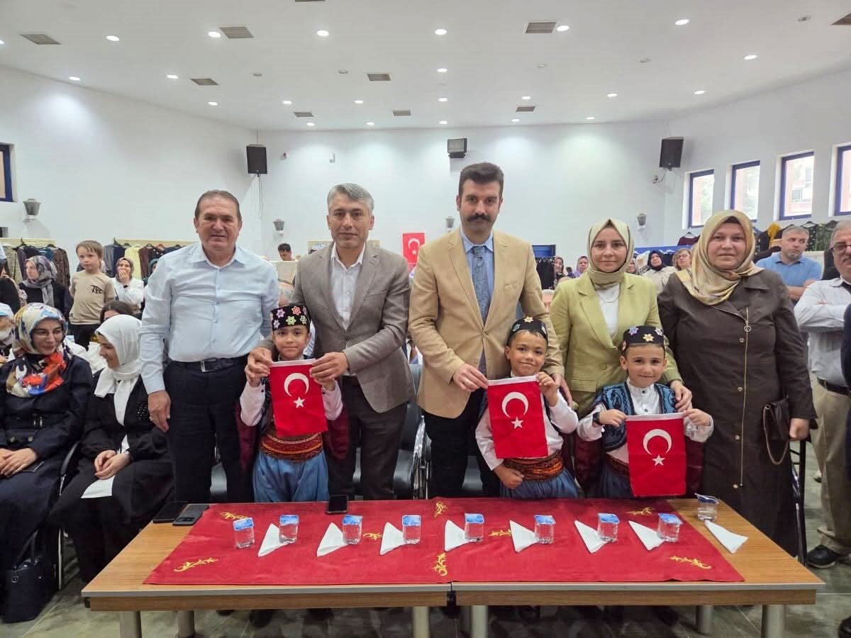 Sandıklı&rsquo;da &rsquo;Hayat boyu &ouml;ğrenme&rsquo; sergisi a&ccedil;ıldı