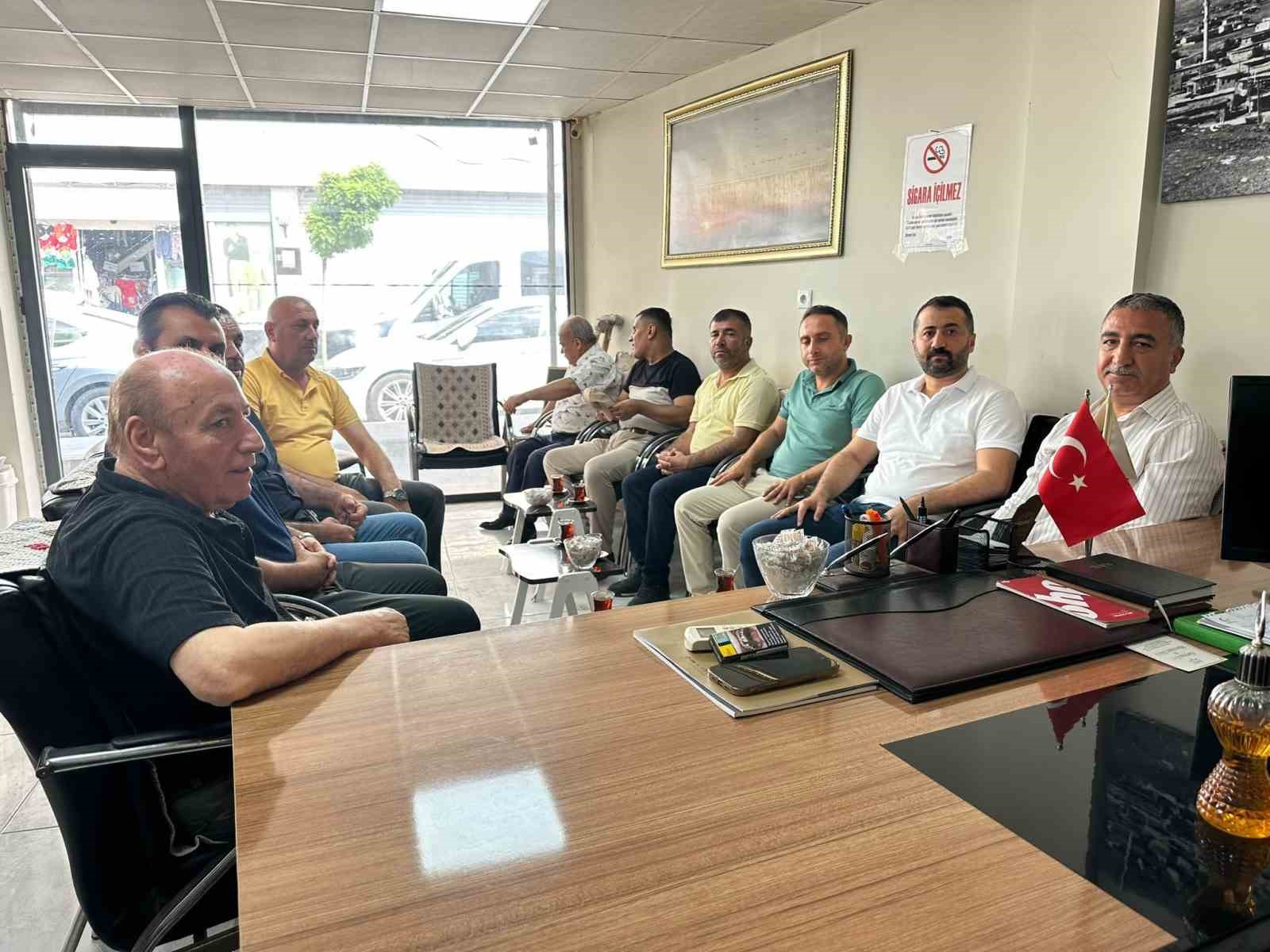 Sağlık-Sen&rsquo;den Silopi&rsquo;de sağlık zirvesi: "Sağlıkta istikrar ve yerel y&ouml;netim şart"