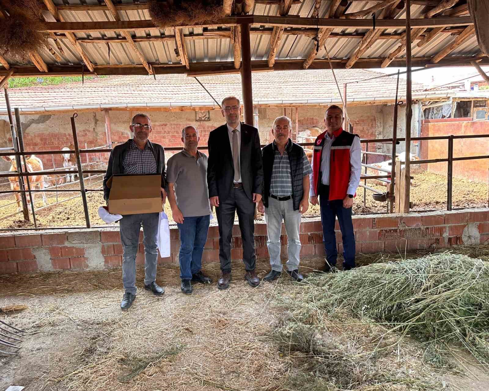 Uşak Tarım ve Orman M&uuml;d&uuml;rl&uuml;ğ&uuml; ekipleri sahada incelemelerde bulundu