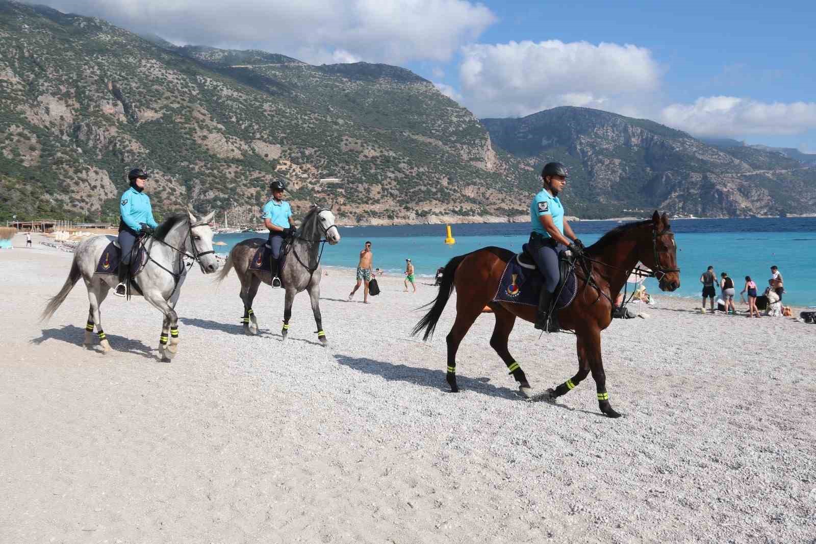 Atlı Jandarma Timleri, &Ouml;l&uuml;deniz&rsquo;de g&ouml;rev başında