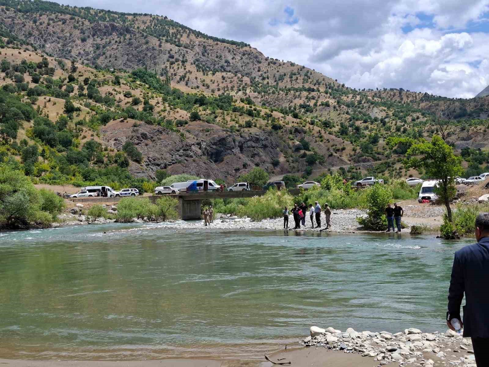 Kayıp şahsı arama çalışmaları sürüyor