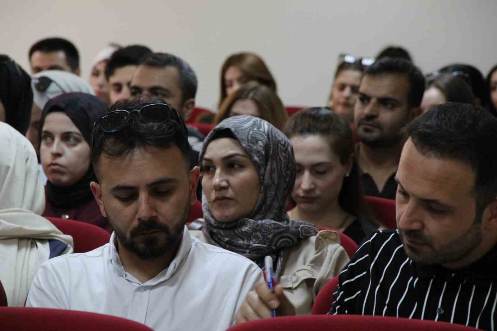 Cizre&rsquo;de evde eğitim veren fedakar &ouml;ğretmenler unutulmadı
