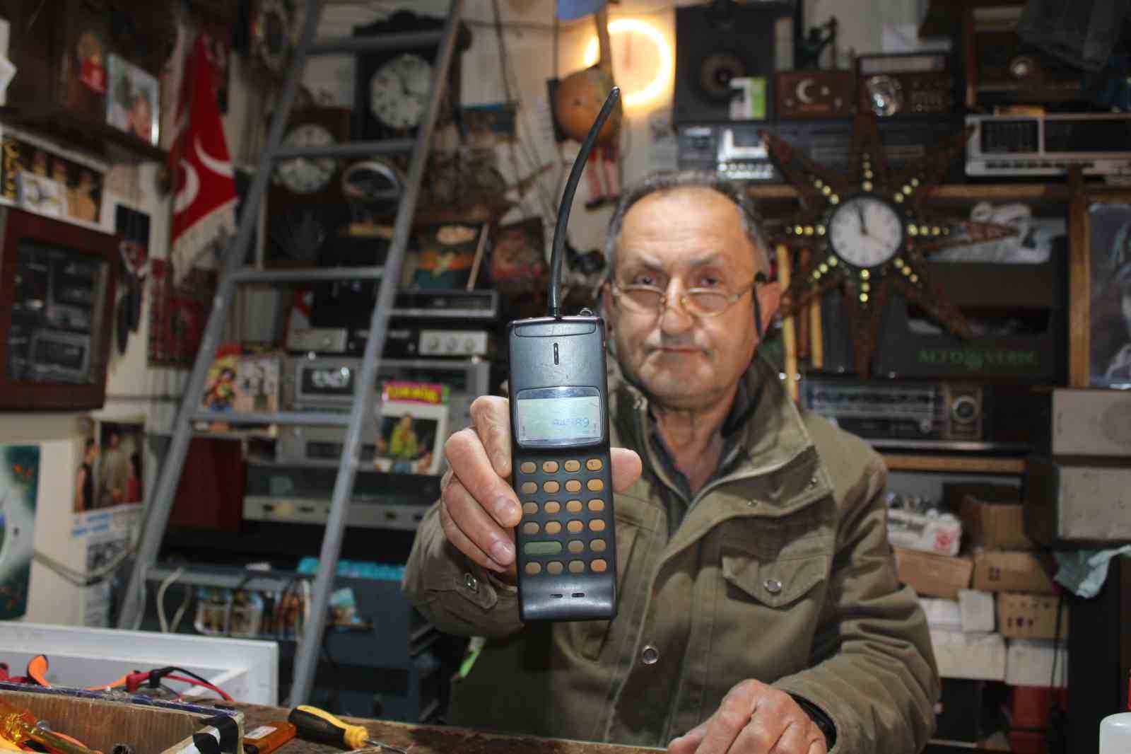 Ajan filmlerinin uydu telefonu Aydın&rsquo;da yeniden &ccedil;alıştı