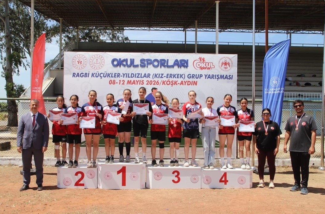 K&ouml;şk&rsquo;te Ragbi K&uuml;&ccedil;&uuml;kler Grup Yarışmalarında takımlar madalyalarına kavuştu