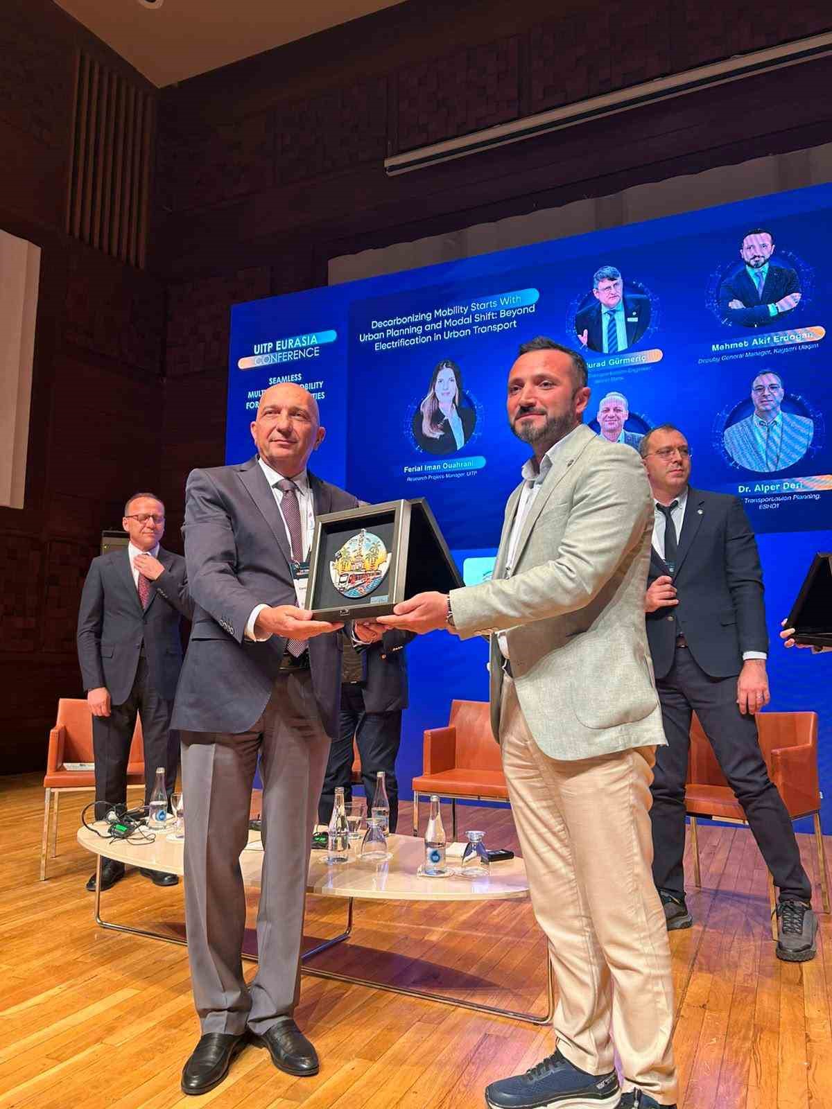 Kayseri&rsquo;nin d&uuml;ş&uuml;k karbonlu ulaşım vizyonu UITP Konferansı&rsquo;nda ilgi g&ouml;rd&uuml;