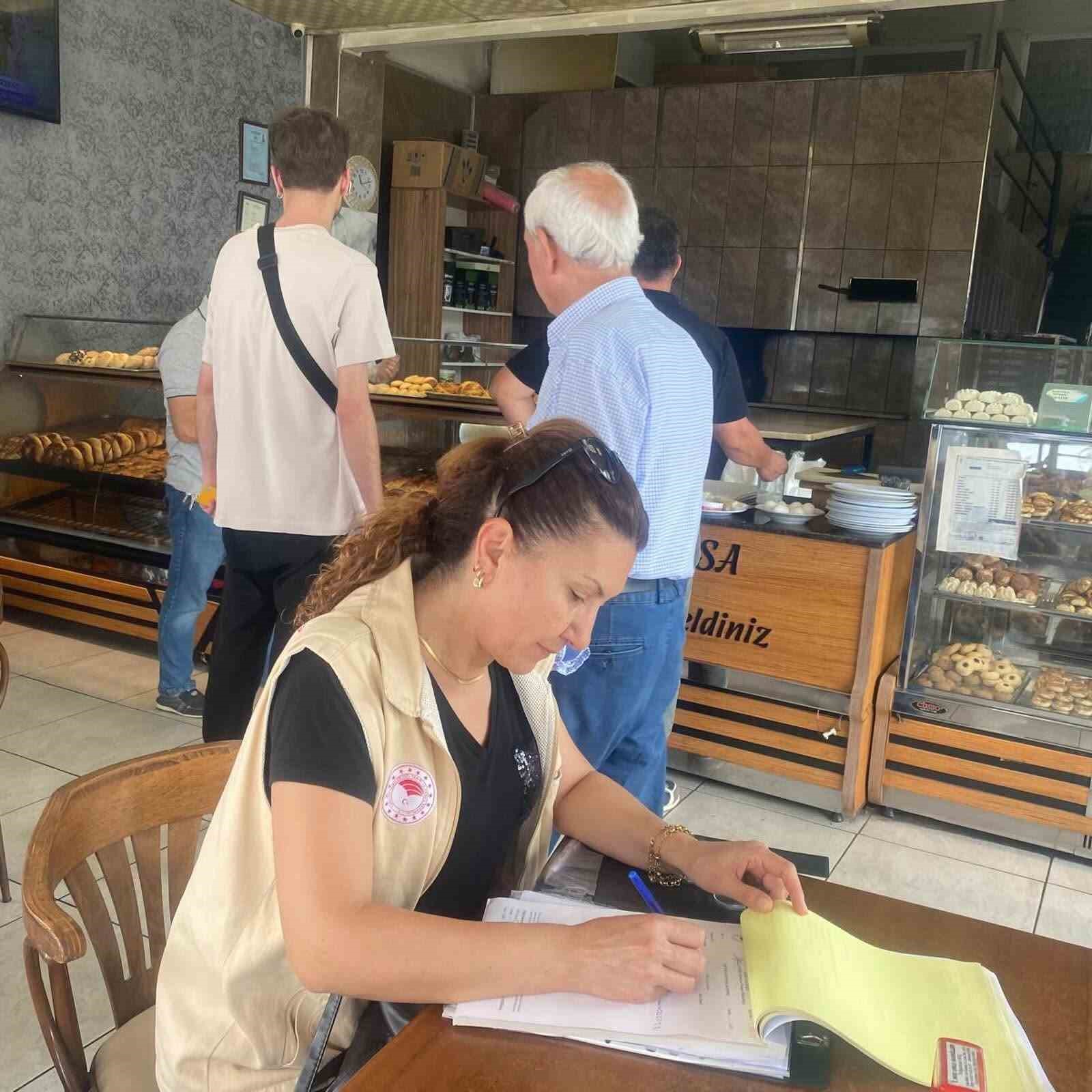 Efeler&rsquo;de gıda denetimleri aralıksız s&uuml;r&uuml;yor