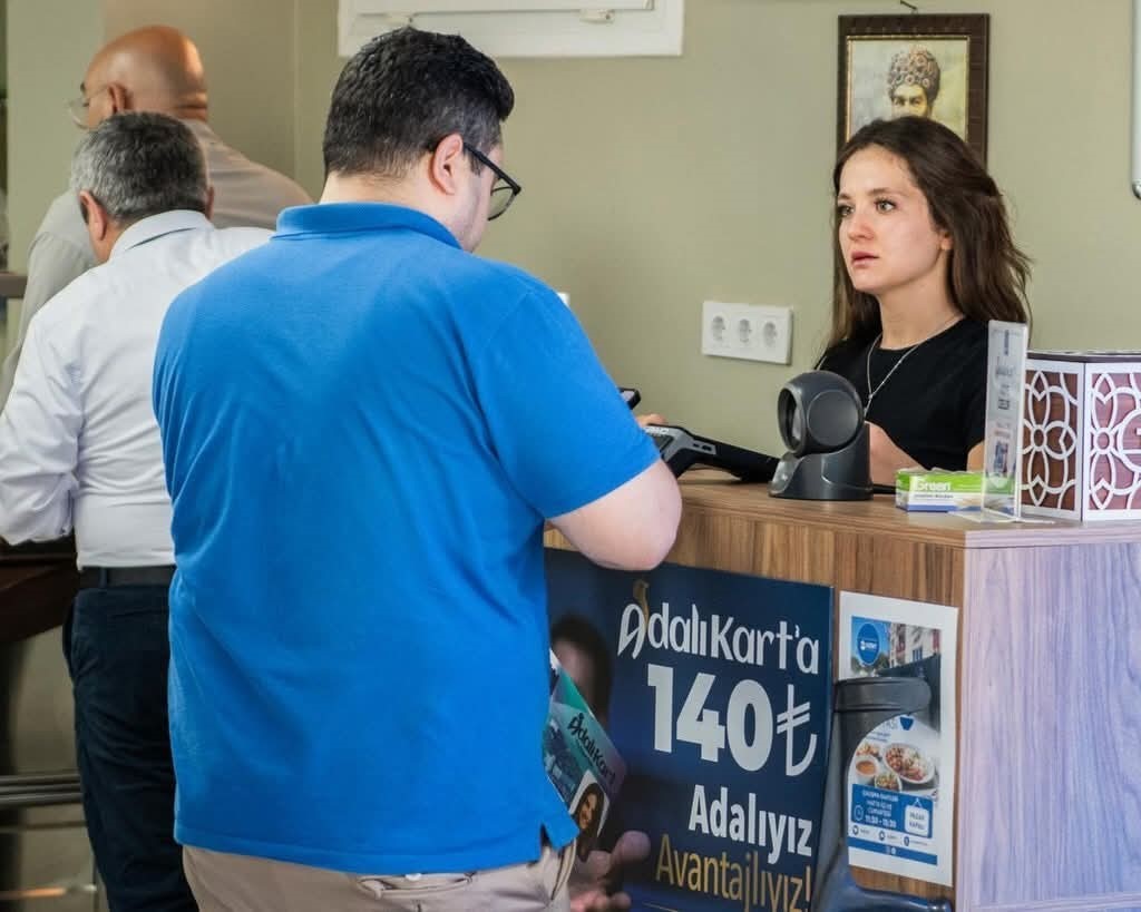 Kuşadası Kent Lokantası&rsquo;nda 2 ayda 8 bin 852 kişiye yemek hizmeti