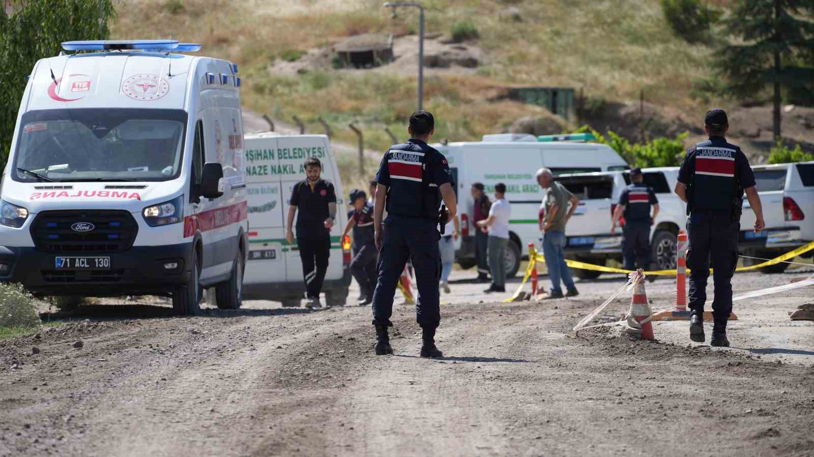M&uuml;himmat patlamasında hayatını kaybeden 2 kişinin kimliği belli oldu