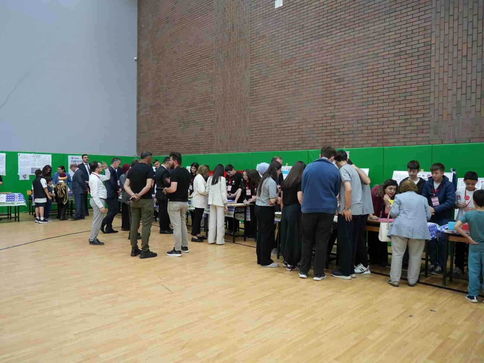 Kastamonu&rsquo;da &ouml;ğrencilerin hazırladığı 75 proje festivalde sergilendi