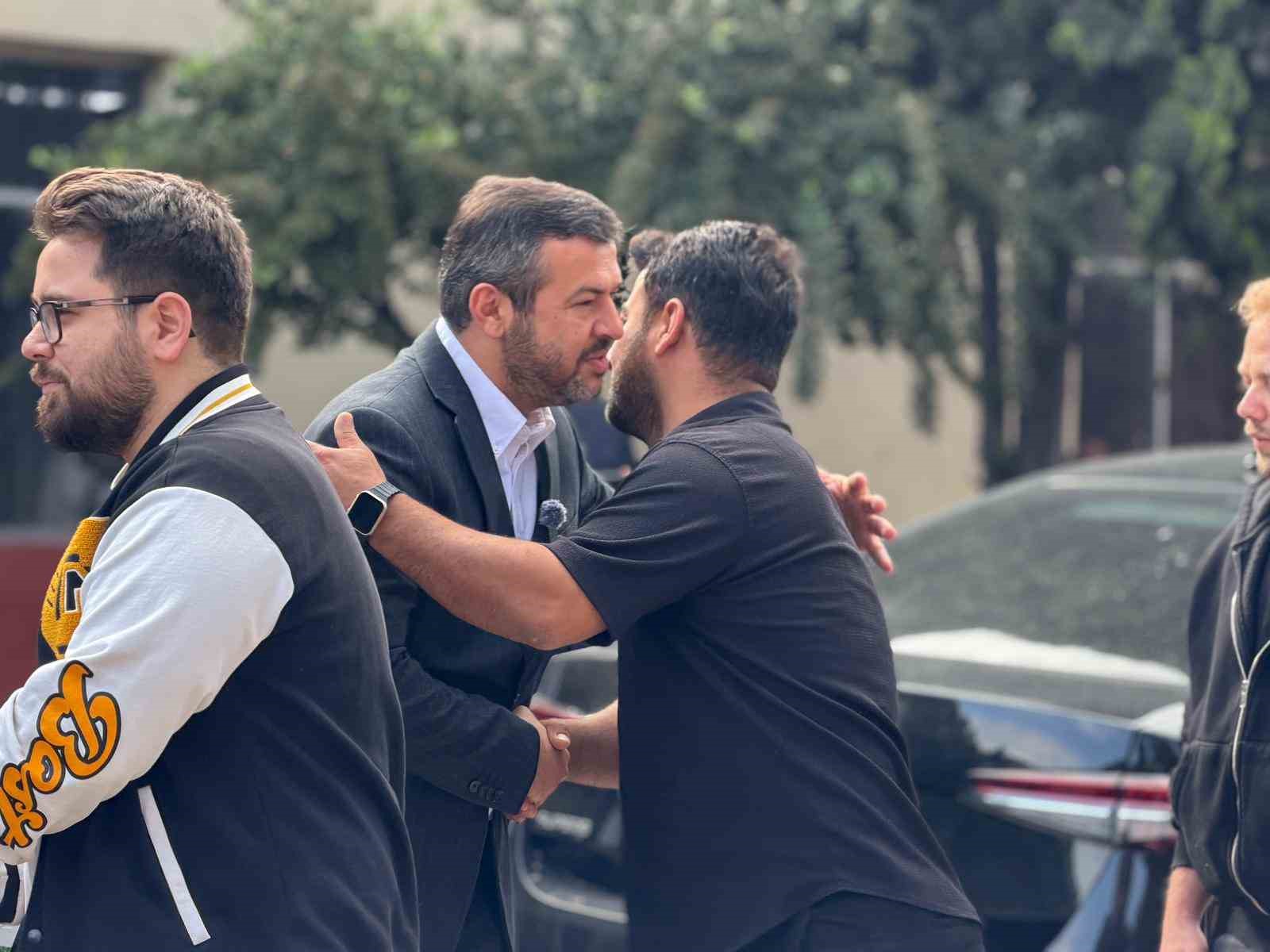 Başkan &Ccedil;etinkaya belediye personeliyle bayramlaştı