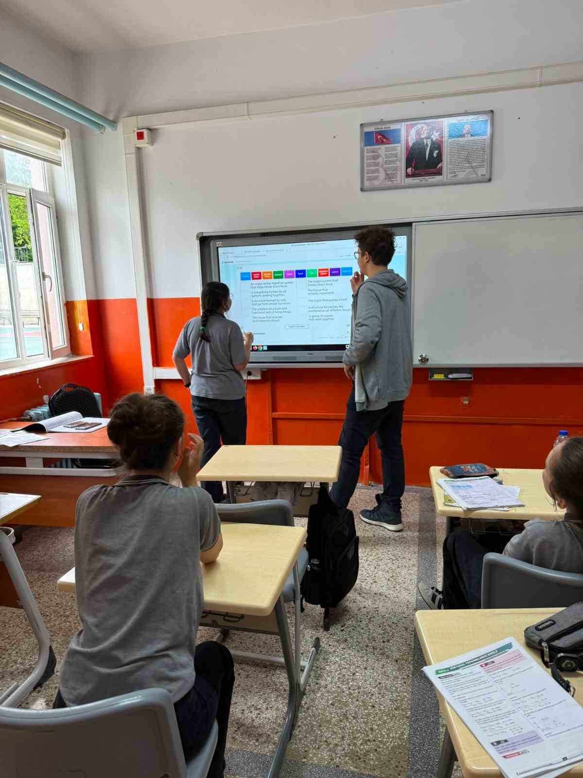 Yapay zekayla &ouml;ğrenip &uuml;rettiler