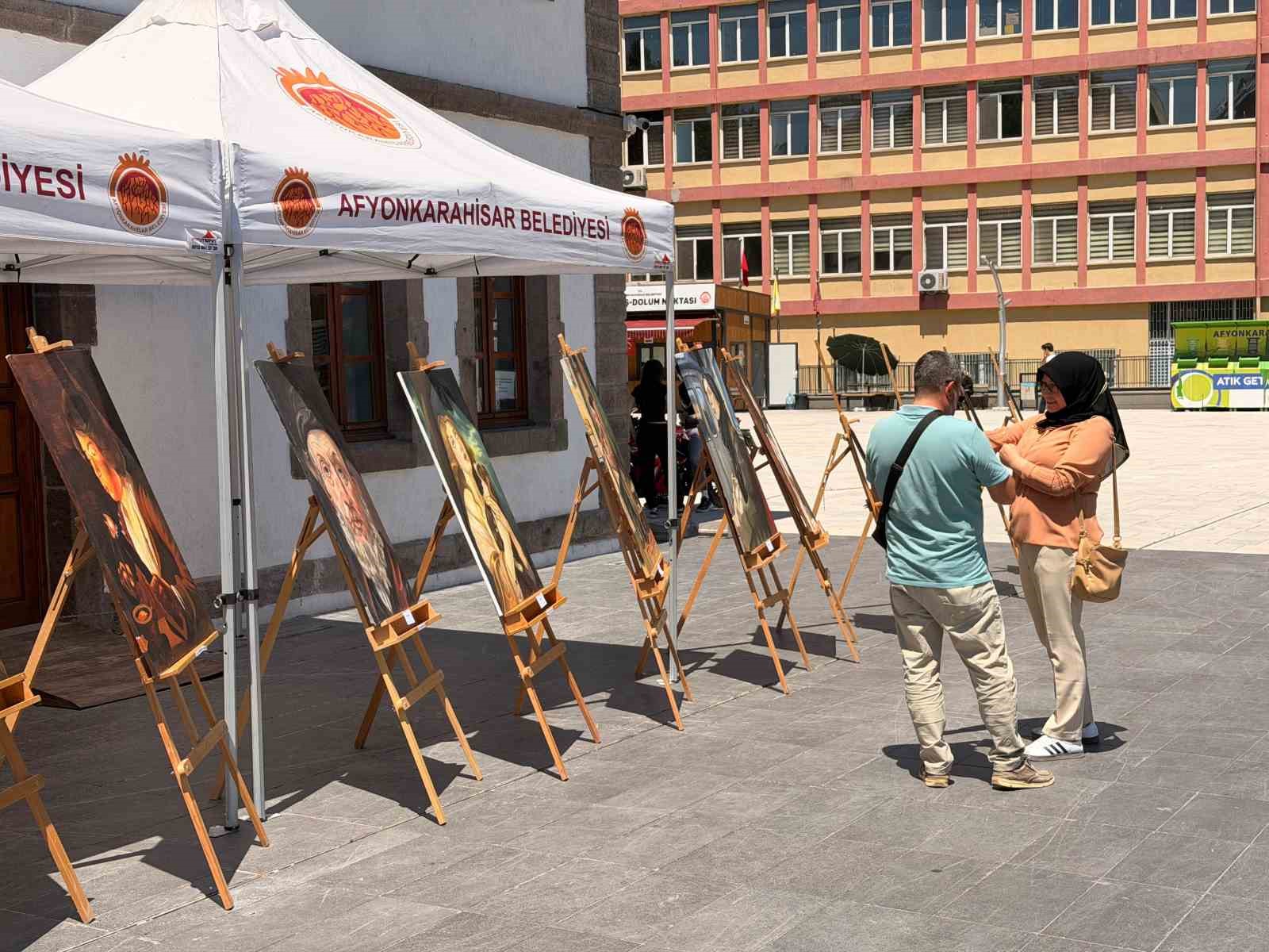 G&uuml;zel Sanatlar Lisesi&rsquo;nden yıl sonu sergisi