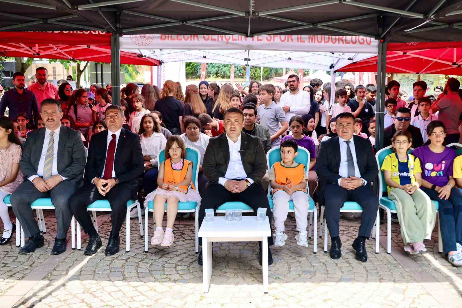 Vali S&ouml;zer, &Ccedil;EDES Yıl Sonu Kapanış Programı&rsquo;na katıldı