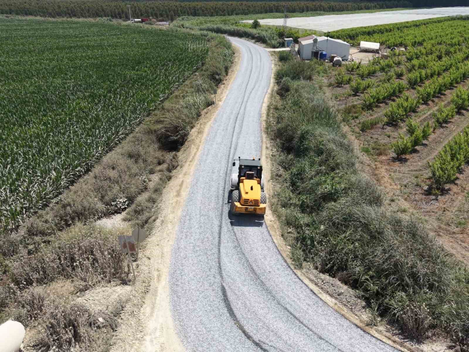 Tarsus&rsquo;ta denize ulaşım yolu yenilendi