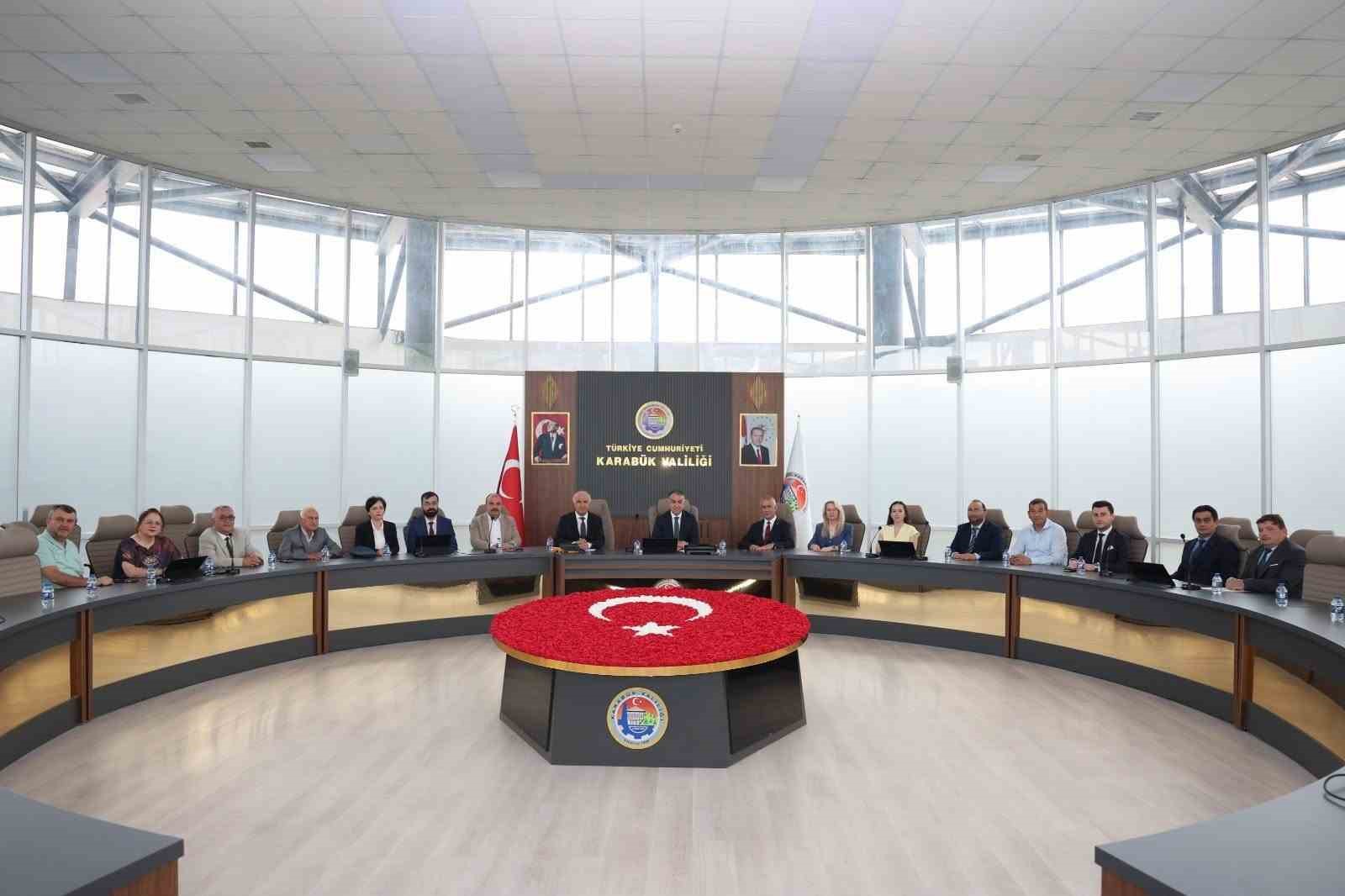 Karab&uuml;k Bartınlılar Derneği&rsquo;nin projesine 500 bin TL hibe desteği