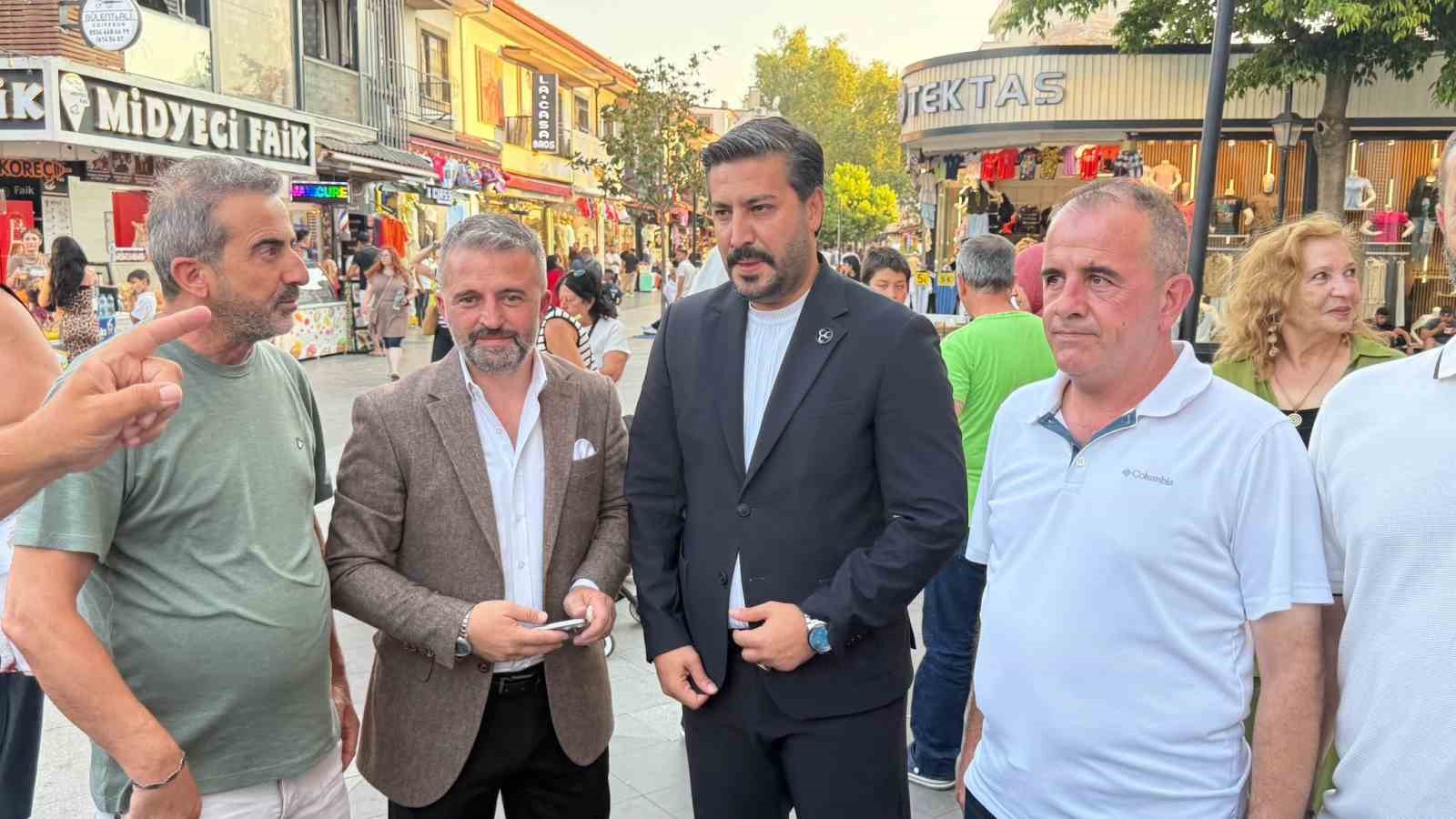 MHP Kuşadası&rsquo;ndan Muharrem ayında aşure hayrı