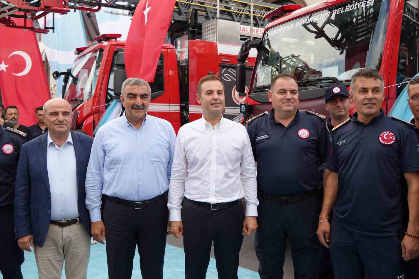 B&ouml;lgenin en b&uuml;y&uuml;k itfaiye filosu Balıkesir&rsquo;de kuruluyor