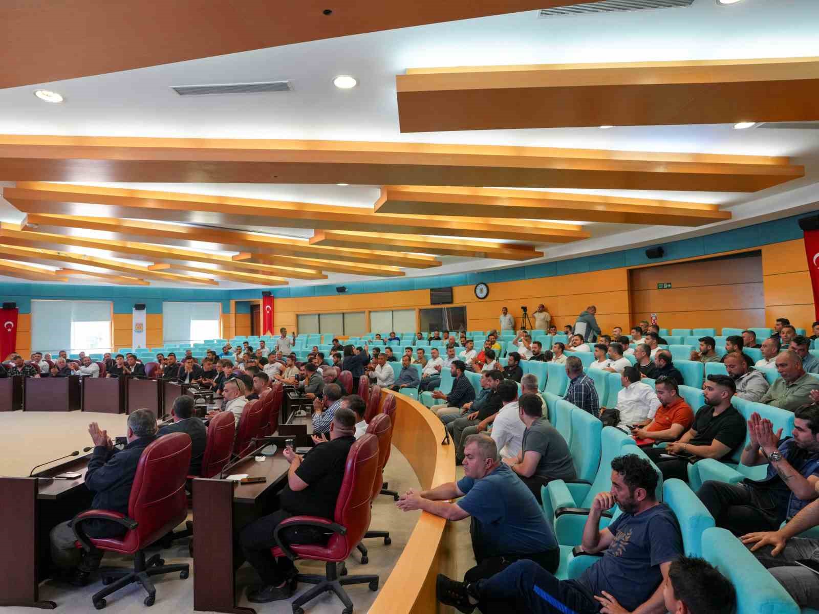 Tarsus&rsquo;ta K&ouml;yler Arası Futbol Turnuvası heyecanı başladı