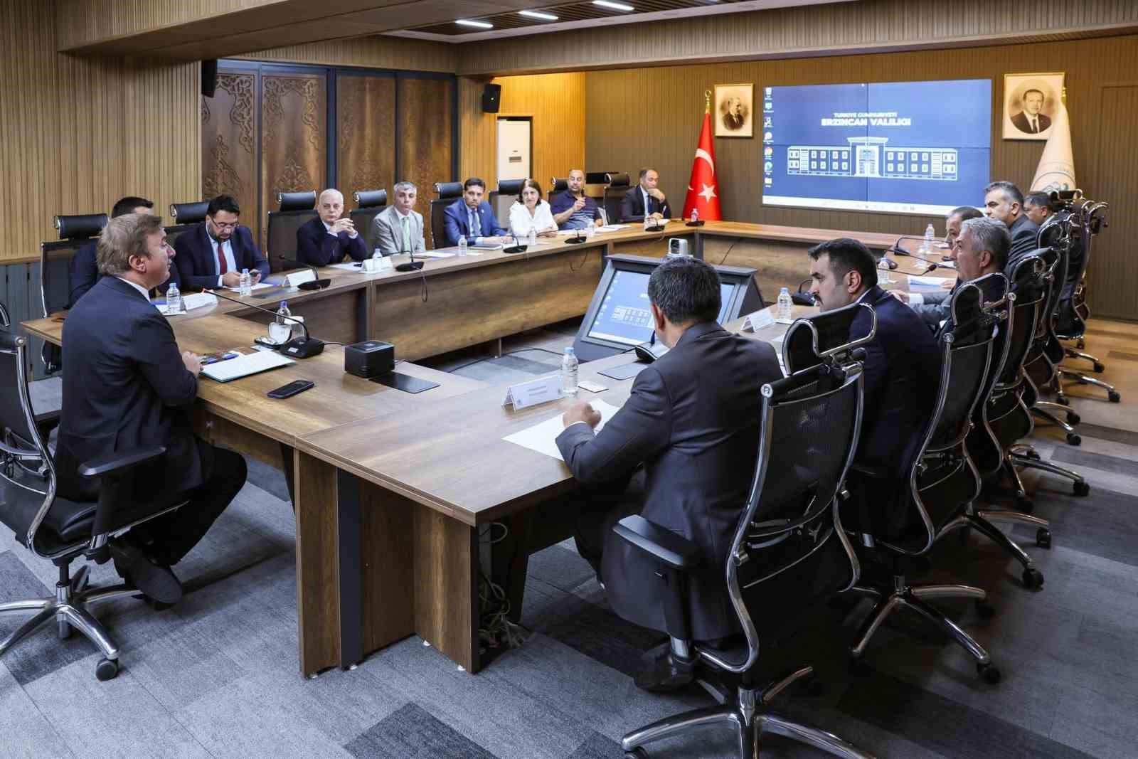 Sahipsiz hayvanlara y&ouml;nelik &ccedil;alışmalar kurul toplantısında ele alındı