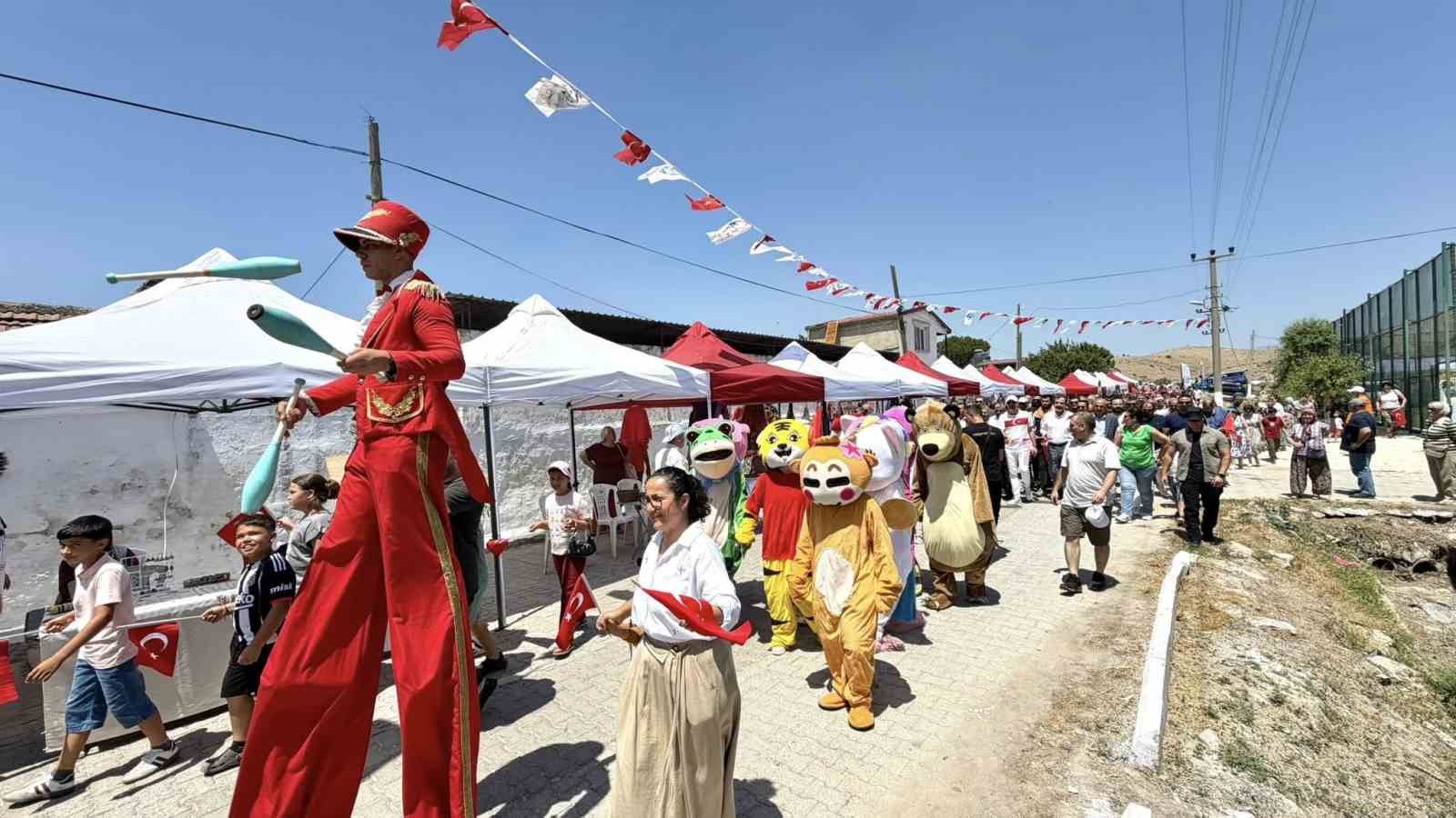 S&ouml;ke&rsquo;de Yılan Balığı Festivali Coşkusu başladı
