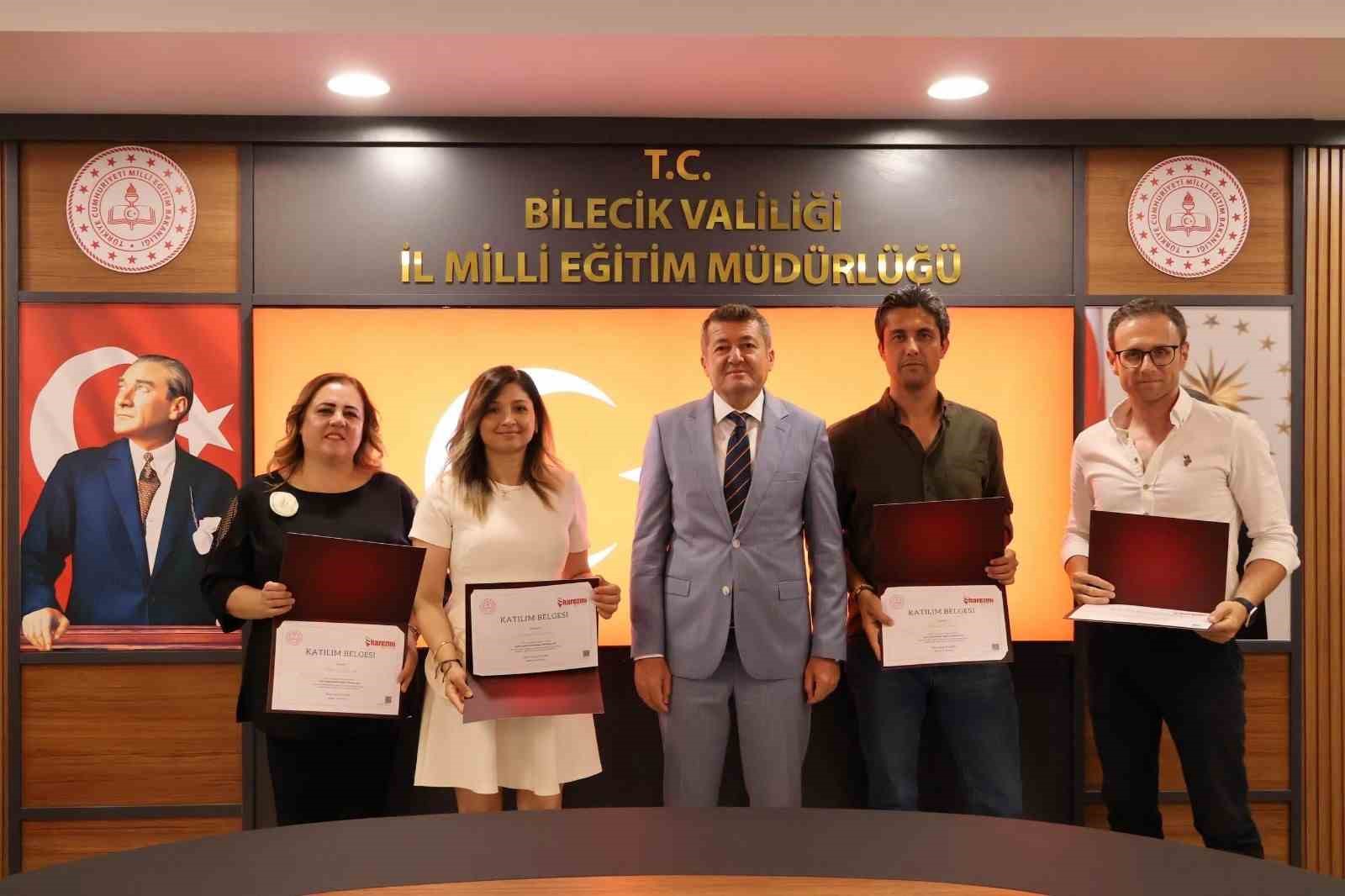 Bilecik&rsquo;te Harezmi &ouml;ğretmenlerine sertifika verildi