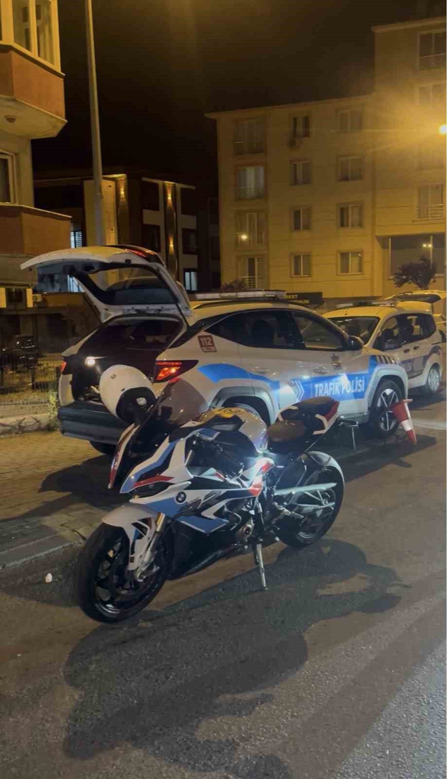 &Ccedil;orlu&rsquo;da akrobatik hareketler yapan motosikletliye ağır ceza