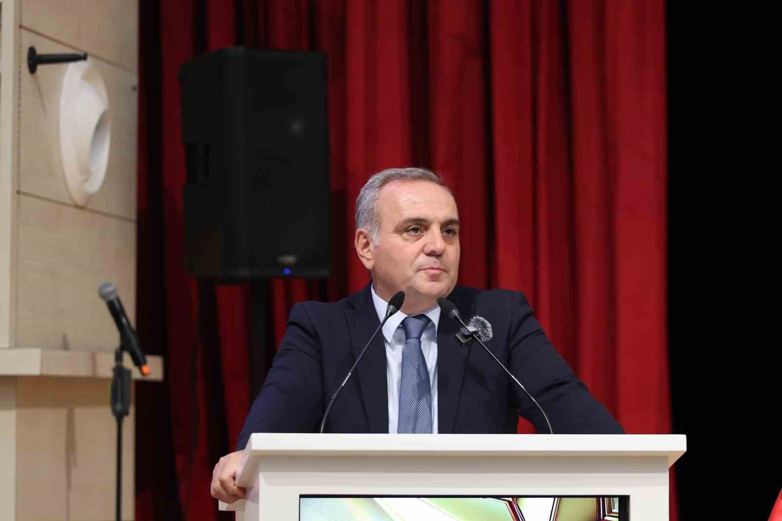 ER&Uuml;&rsquo;de &lsquo;2025 Başarı &Ouml;d&uuml;l T&ouml;reni&rsquo; d&uuml;zenlendi