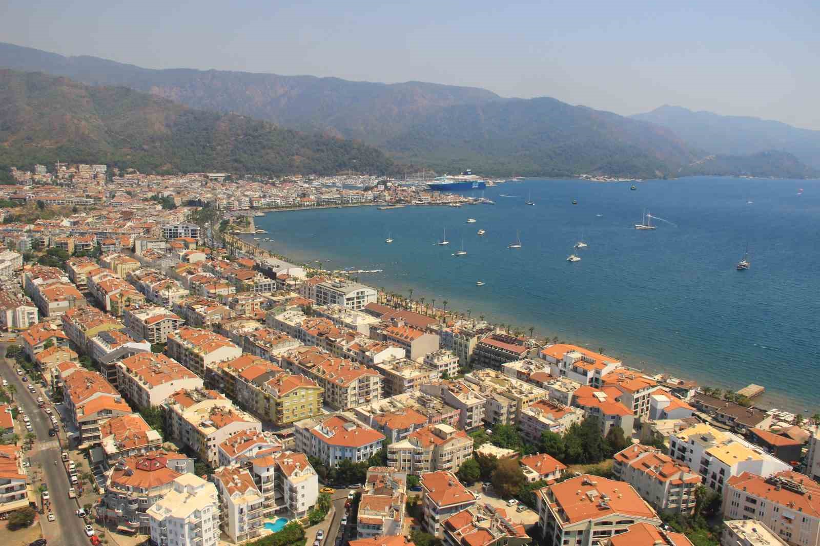 Muğla&rsquo;da 26 bin 653 yabancı ikamet ediyor