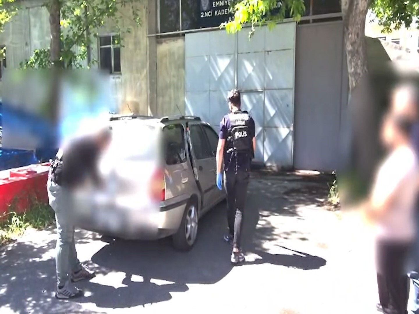 Niğde&rsquo;de silah ka&ccedil;ak&ccedil;ılığı operasyonu: 7 ruhsatsız tabanca ele ge&ccedil;irildi