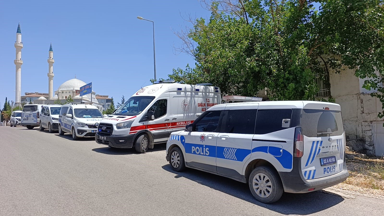 Polis memuru kaldığı evde &ouml;l&uuml; bulundu