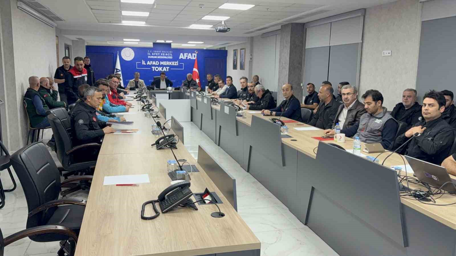 Tokat&rsquo;ta sel alarmı: &Ouml;nlemler &uuml;st seviyeye &ccedil;ıkarıldı