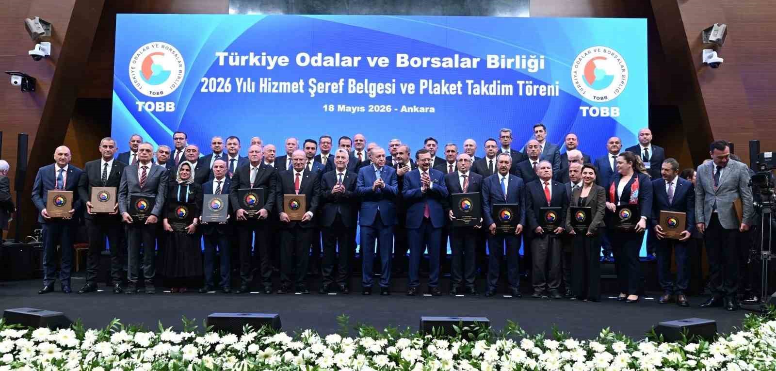 Cumhurbaşkanı Erdoğan’dan Başkan Alan’a Hizmet Şeref Belgesi
