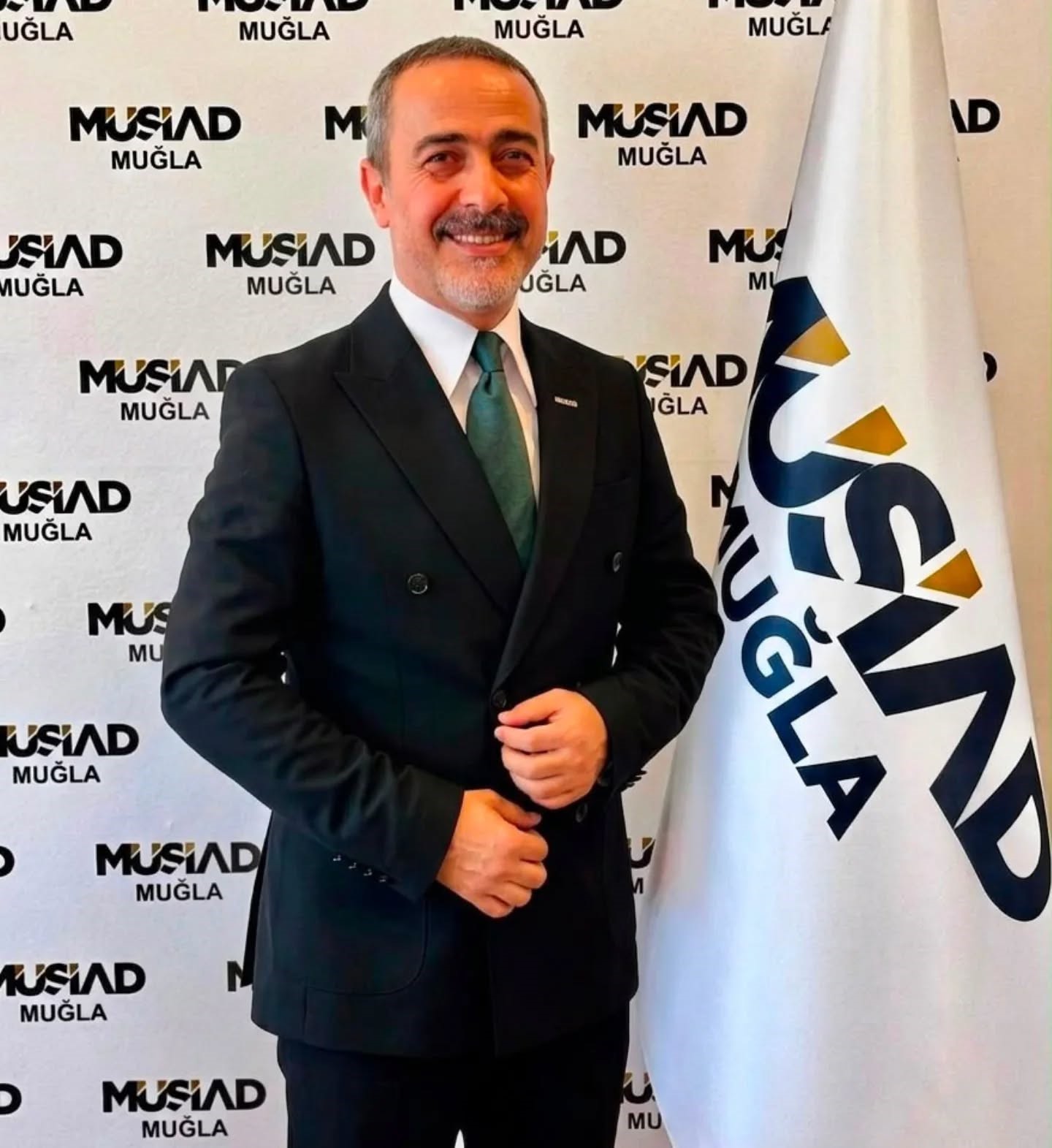 M&Uuml;SİAD Muğla&rsquo;dan Muğlaspor&rsquo;a anlamlı destek: İlk locayı satın aldılar