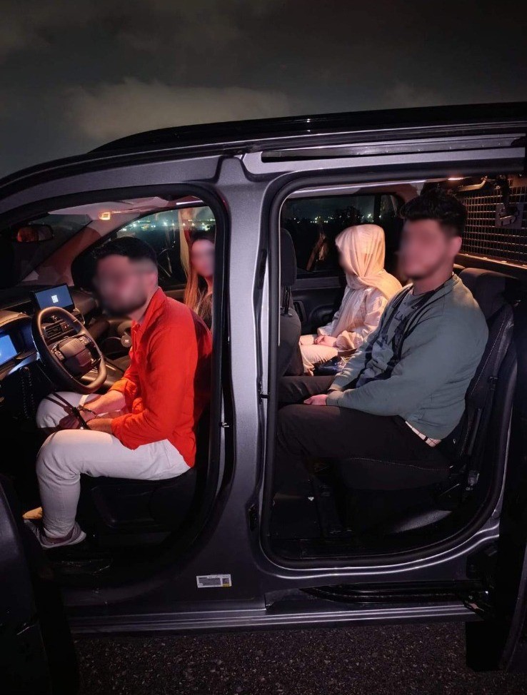 Bursa&rsquo;da 5 g&ouml;&ccedil;men yakalandı, 1 organizat&ouml;r tutuklandı