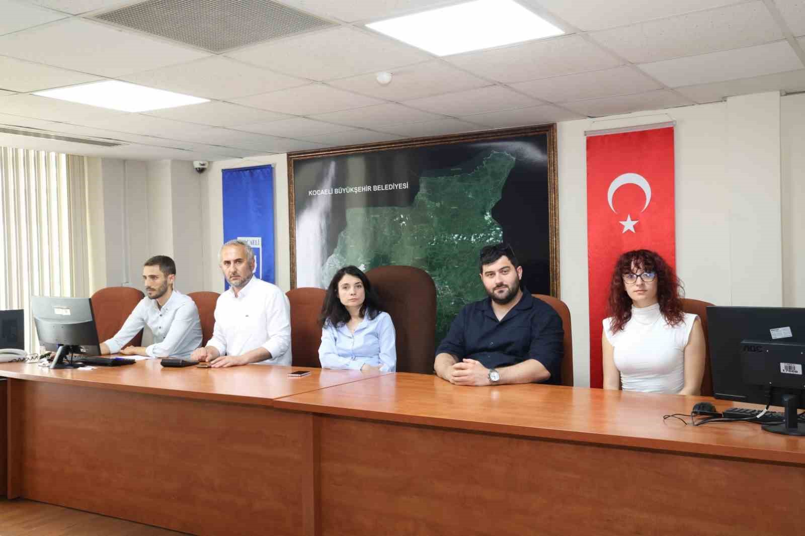 Kandıra&rsquo;da 80 kilometrelik yolu onarılacak