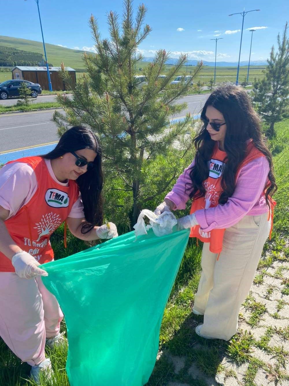 &Uuml;niversitede "Bulmak İstediğin Gibi Bırak" &ccedil;evre seferberliği
