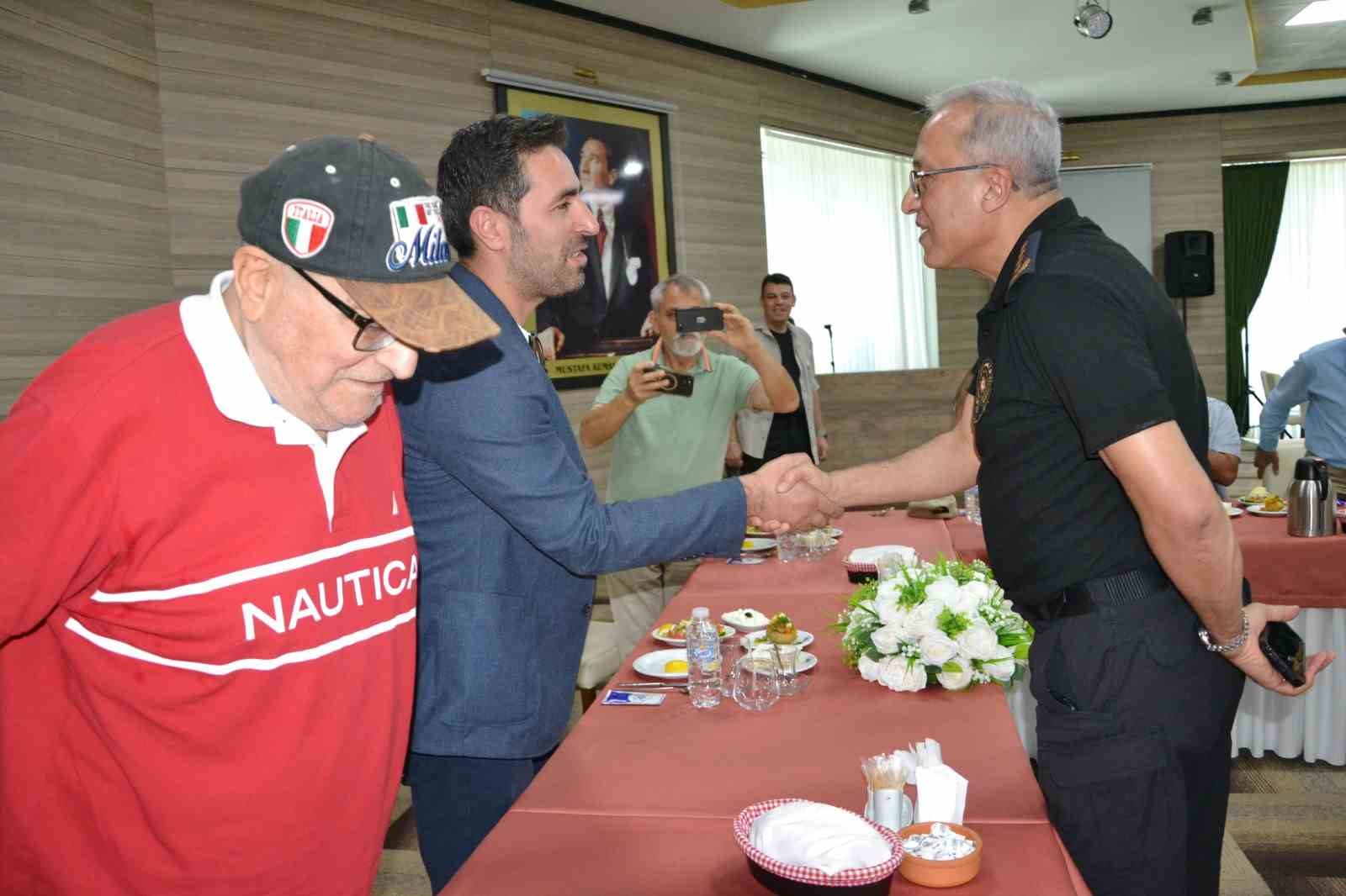 Emniyet M&uuml;d&uuml;r&uuml; Karayel&rsquo;den ilk mesaj: "Su&ccedil;lulara g&ouml;z a&ccedil;tırmayacağız"