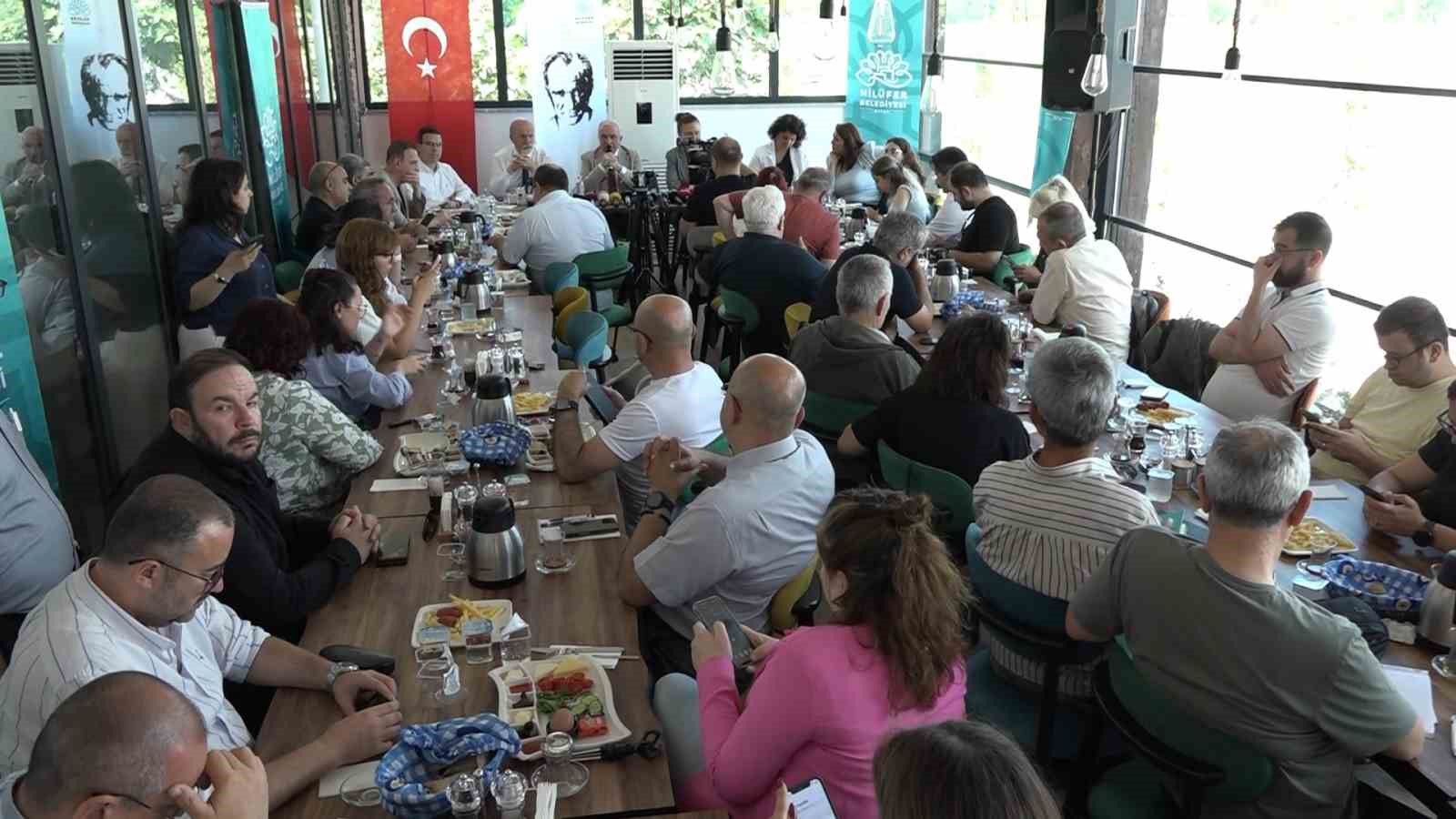 Nil&uuml;fer Belediye Başkanı &Ouml;zdemir: "Tarım topraklarını korumazsak &ccedil;ocuklarımız enginarı bile g&ouml;remeyecek"