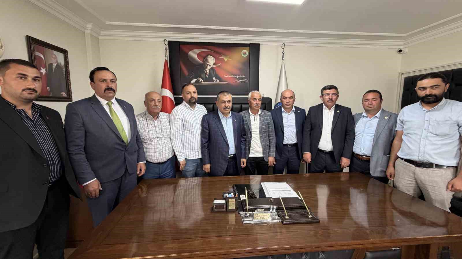 &Ccedil;ift&ccedil;i a&ccedil;ıklanan hububat fiyatlarından memnun değil