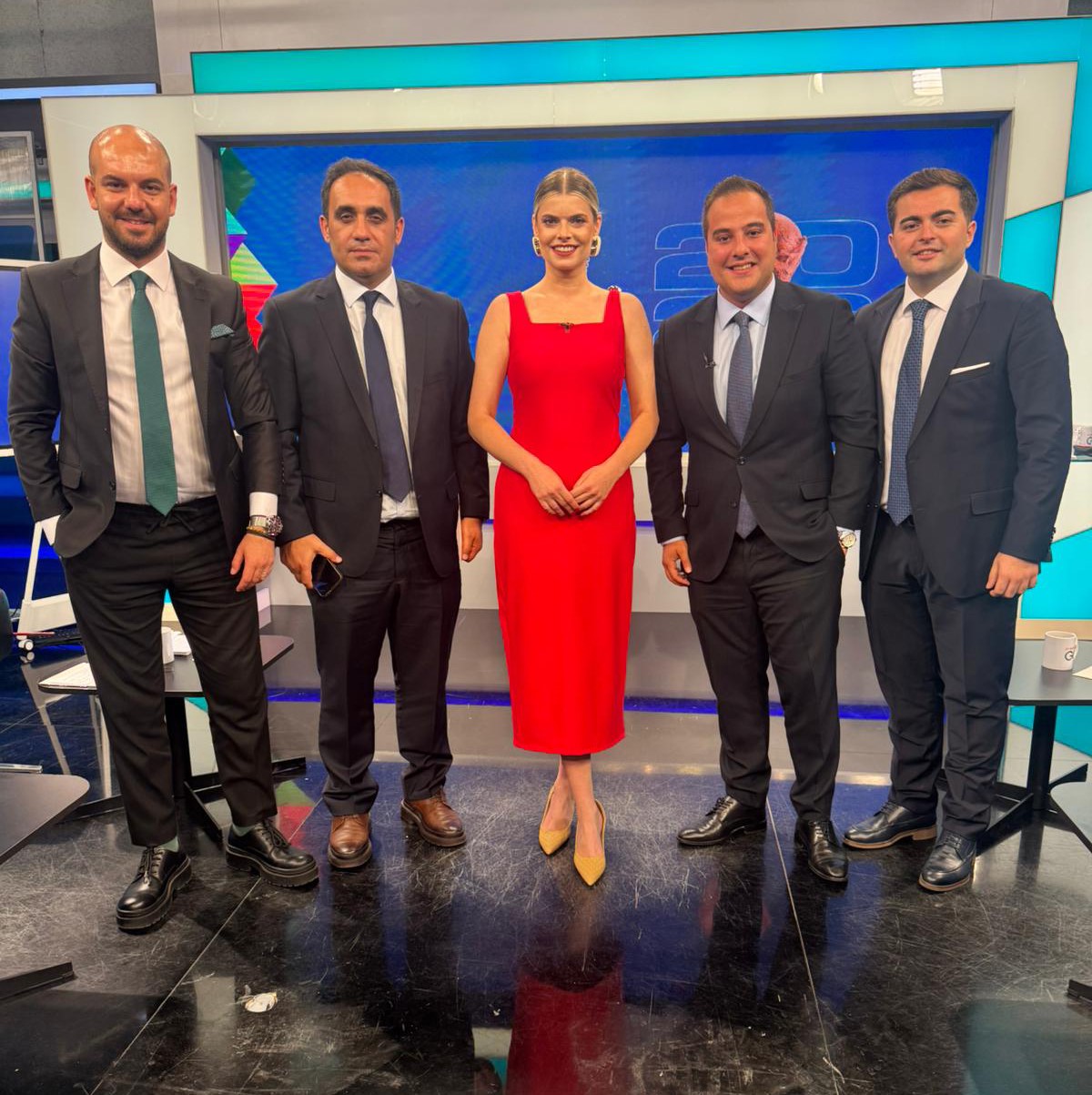 "Kupa G&uuml;nl&uuml;ğ&uuml;", Altın Başarı &Ouml;d&uuml;l&uuml;&rsquo;ne layık g&ouml;r&uuml;ld&uuml;