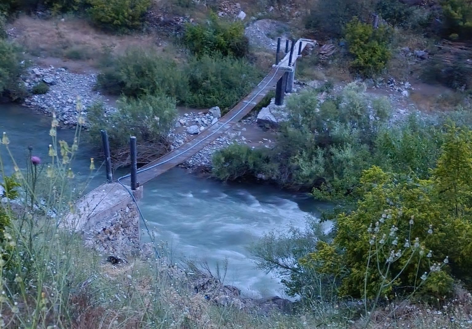 Nehirde kaybolan şahıs i&ccedil;in arama &ccedil;alışması başlatıldı