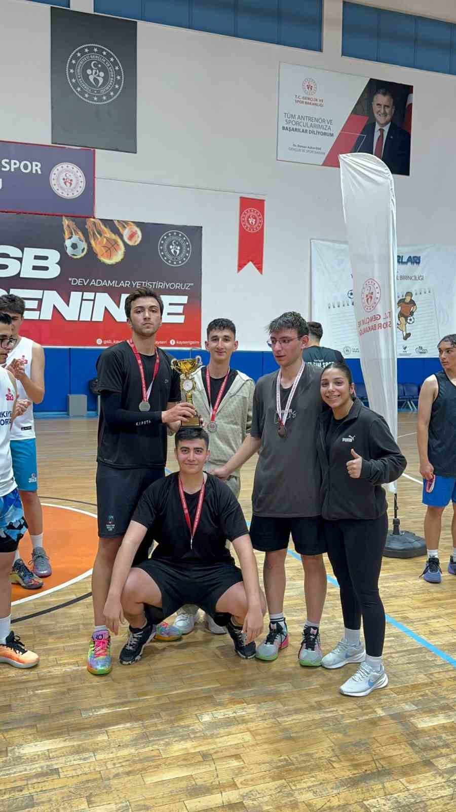 Sokaklar Bizim 3X3 Basketbol Gen&ccedil;lik Kupası&rsquo;nda şampiyon belli oldu