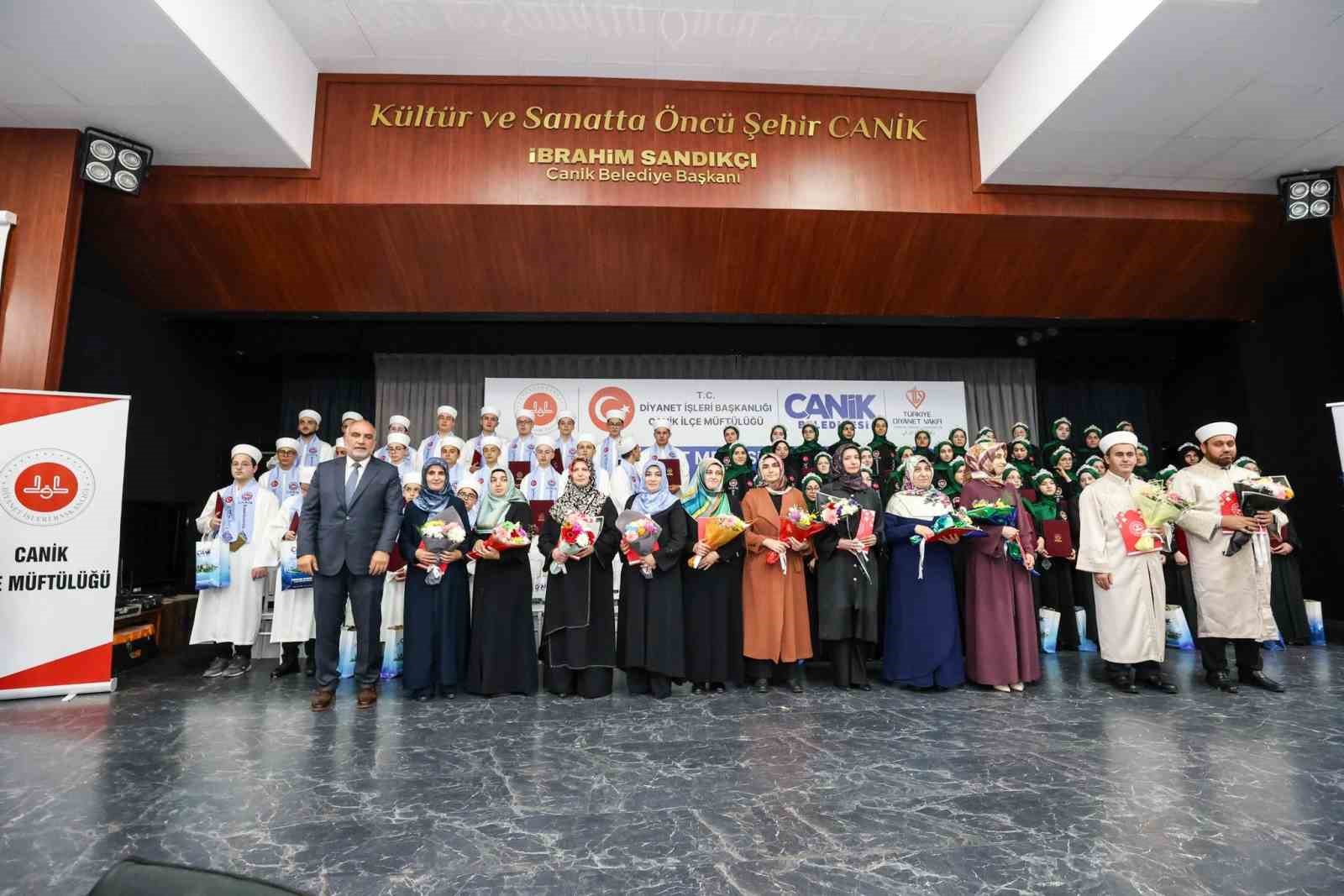 Samsun&rsquo;da 62 &ouml;ğrenci hafızlık icazeti aldı