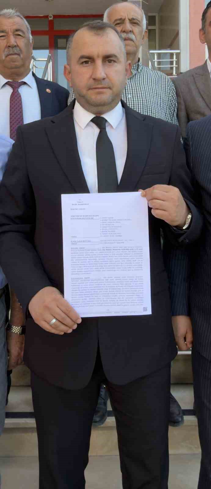 Zile&rsquo;de başkan vekilliği se&ccedil;imiyle ilgili mahkemeden y&uuml;r&uuml;tmeyi durdurma kararı