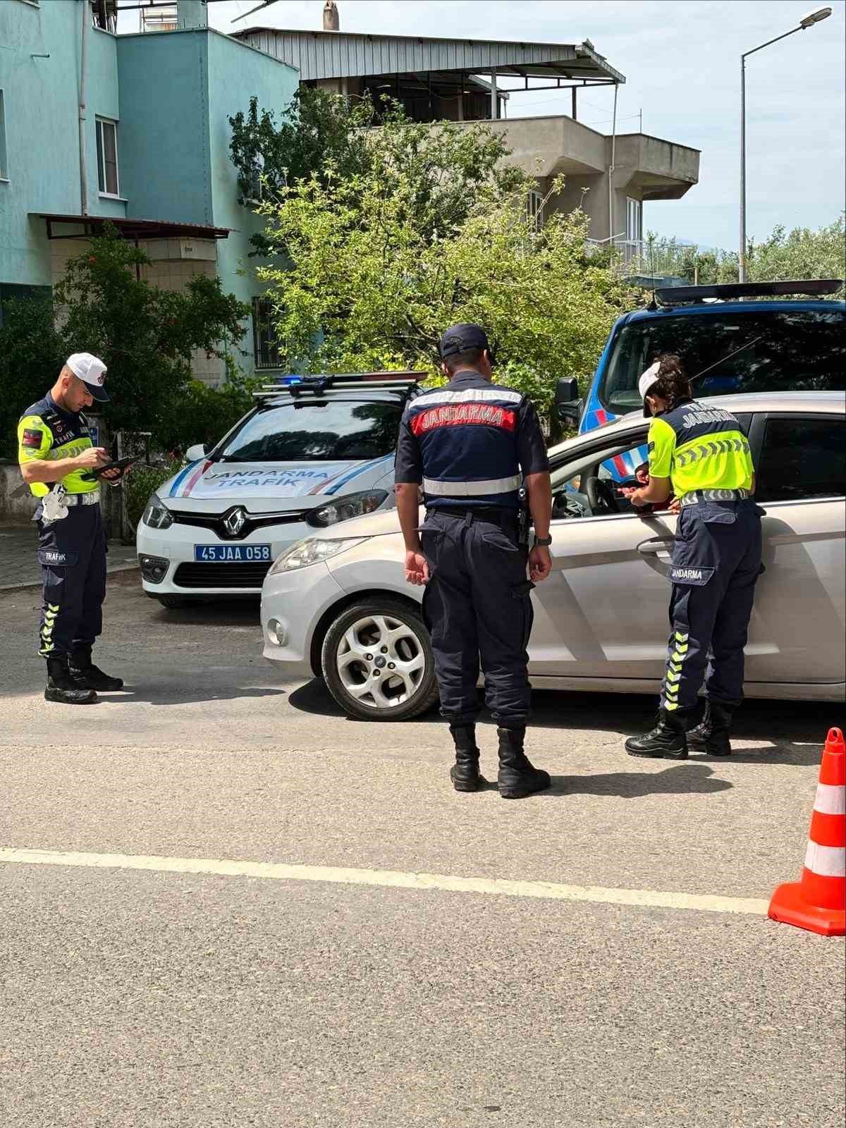 Jandarmanın sıkı denetimi sonu&ccedil; verdi